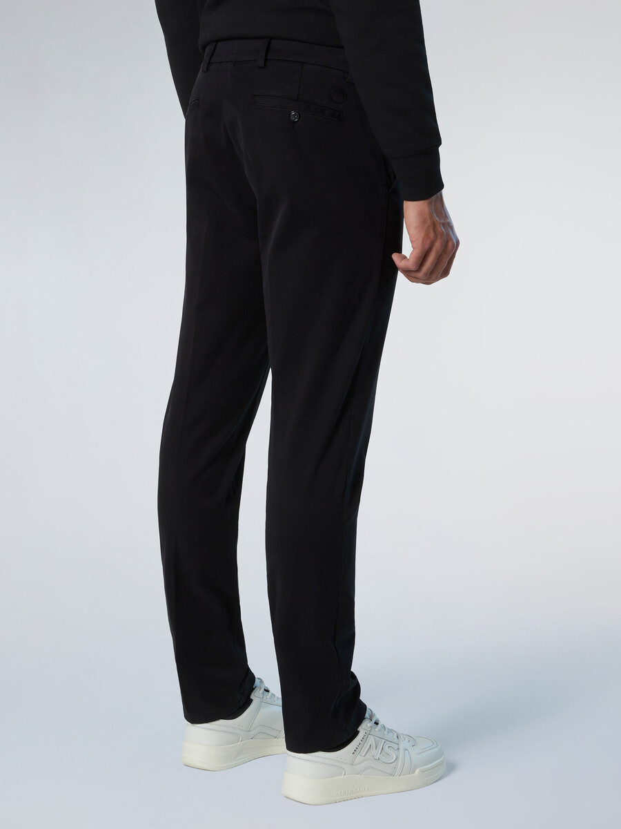 chino hlače od gabardena defender