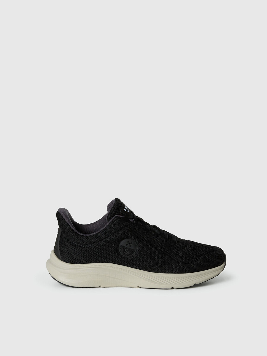 keel essential tenisice