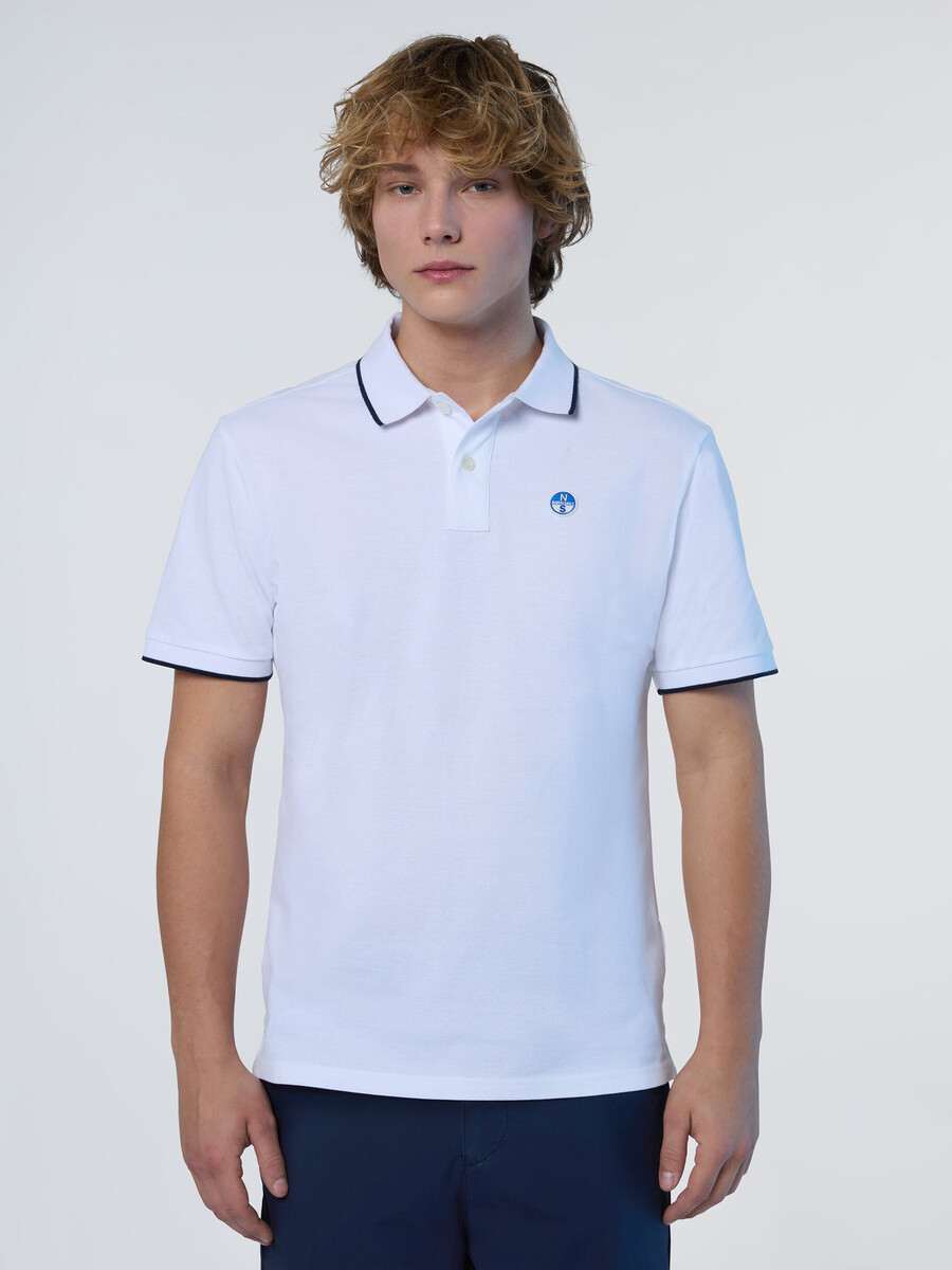 polo majica s printom na ovratniku