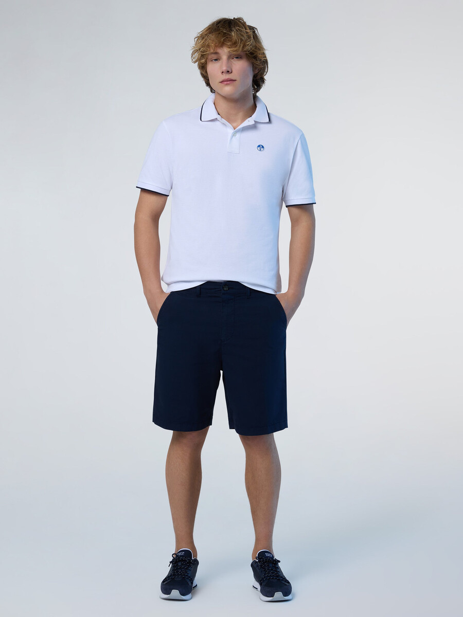 polo majica s printom na ovratniku