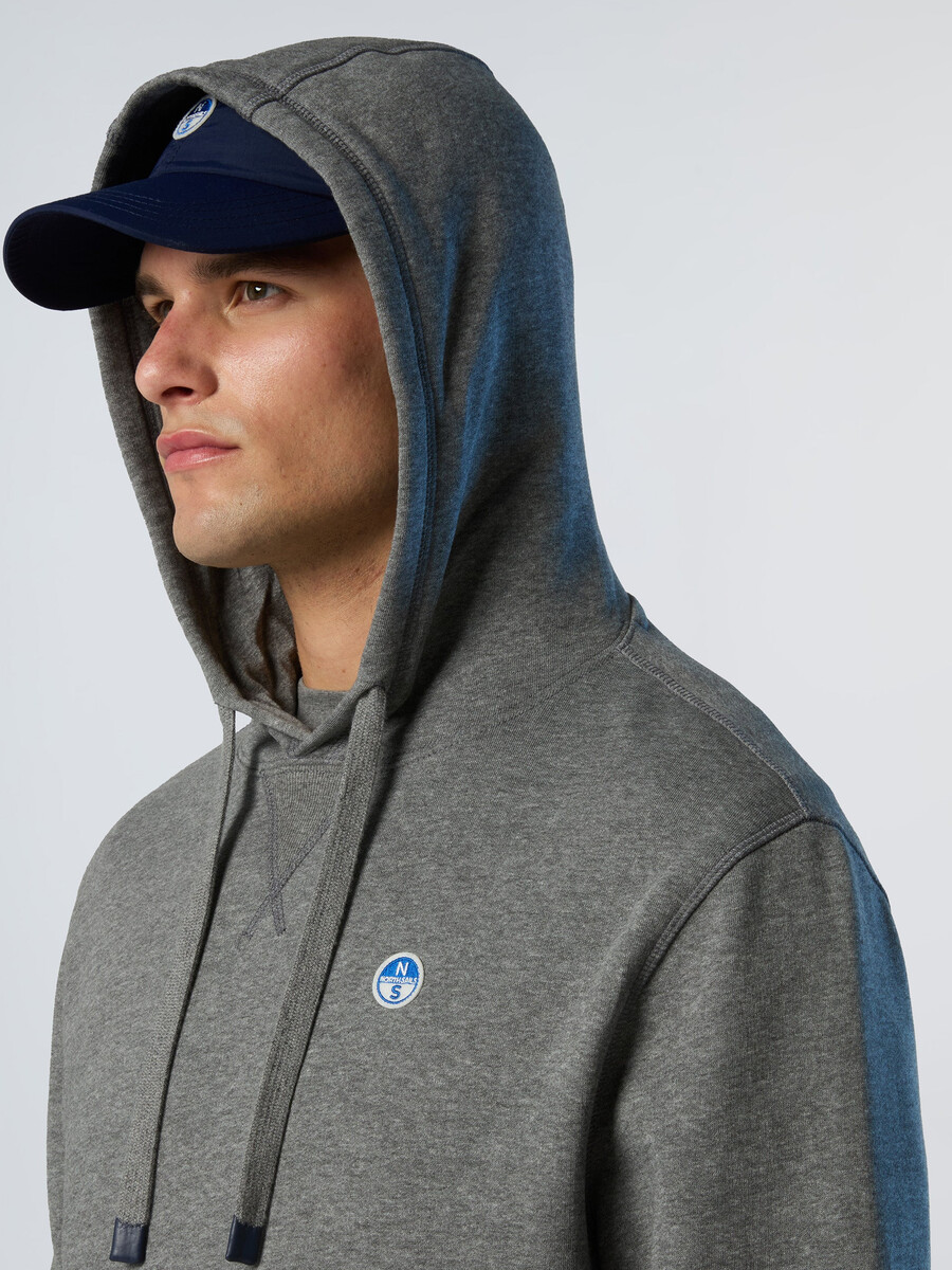 hoodie s našivkom logotipa